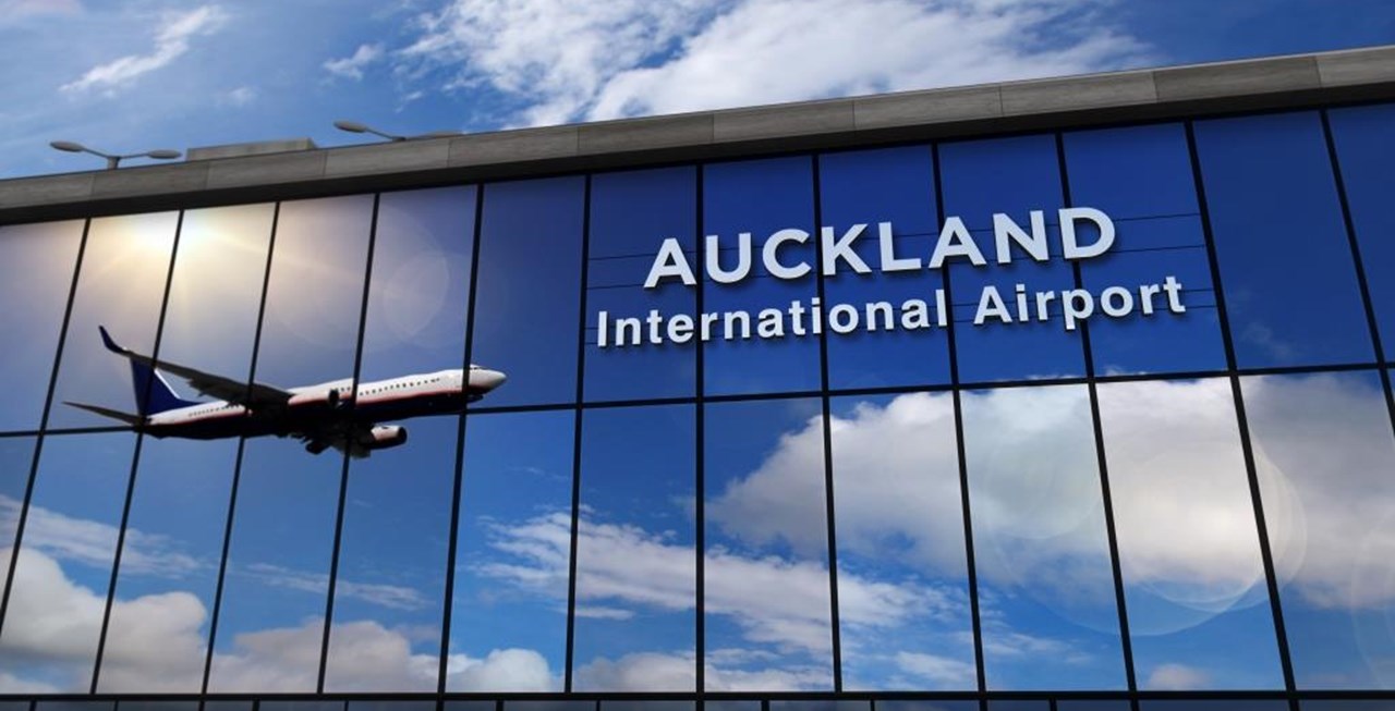 Live Auckland International Airport Flight Arrivals (AKL)