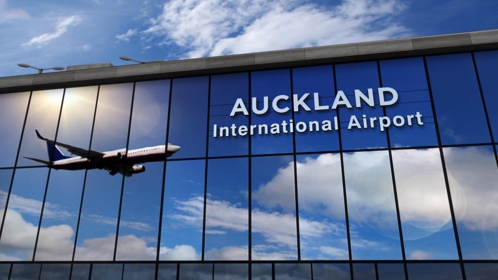 Fly And Park Auckland Airport aucklandairport.net